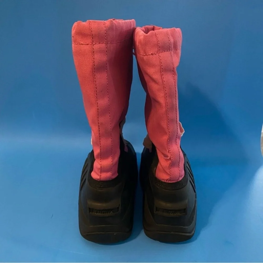 Kamik Boots Girls Size 4 Slip‎ On Pink Black Snow Boot